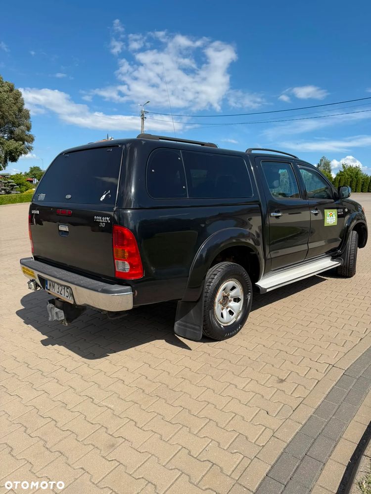 Toyota Hilux 3.0 D-4D Sol - 7