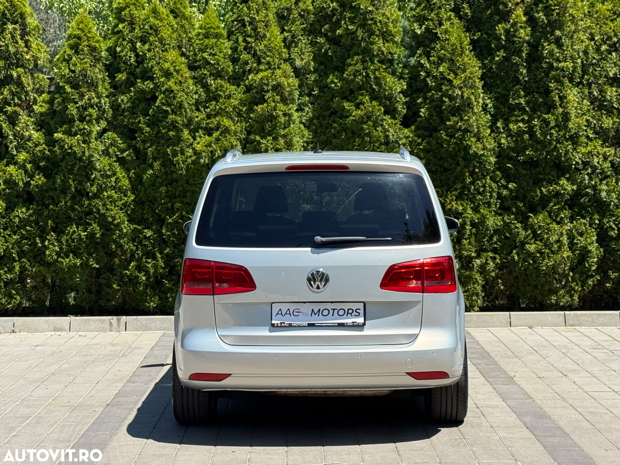 Volkswagen Touran 2.0 TDI DPF Highline DSG - 4