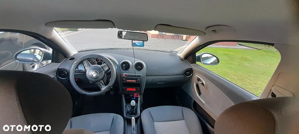Seat Ibiza 1.4 16V Style - 6