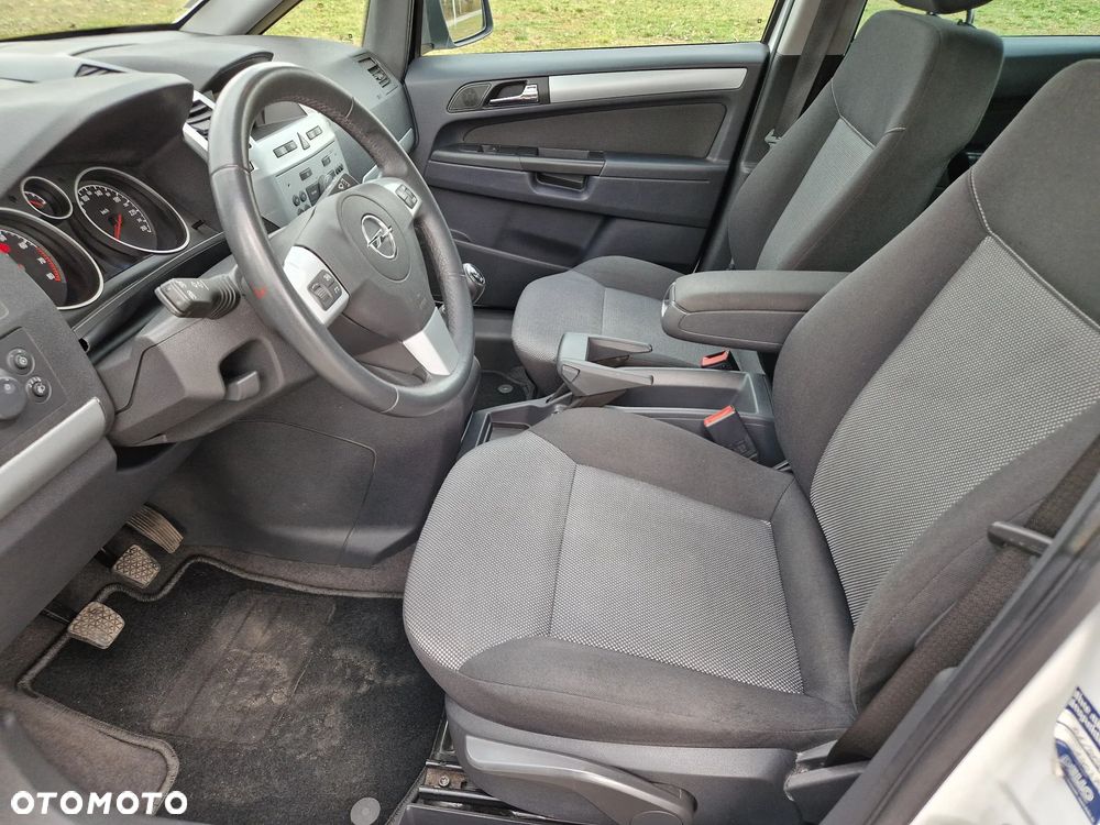 Opel Zafira 1.8 Edition 111 Jahre - 23