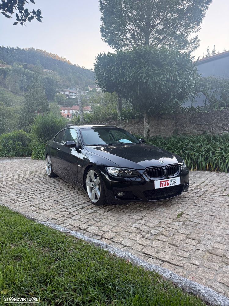 BMW 320 d Coupe - 4
