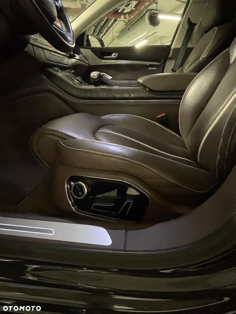 Audi A8 4.0 TFSI cylinder on demand quattro tiptronic - 15