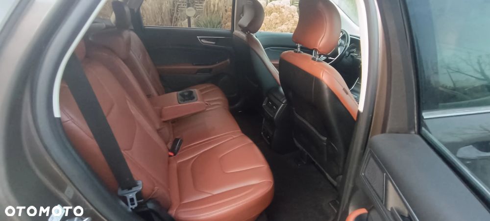 Ford Edge 2.0 EcoBlue Twin-Turbo 4WD Titanium - 9