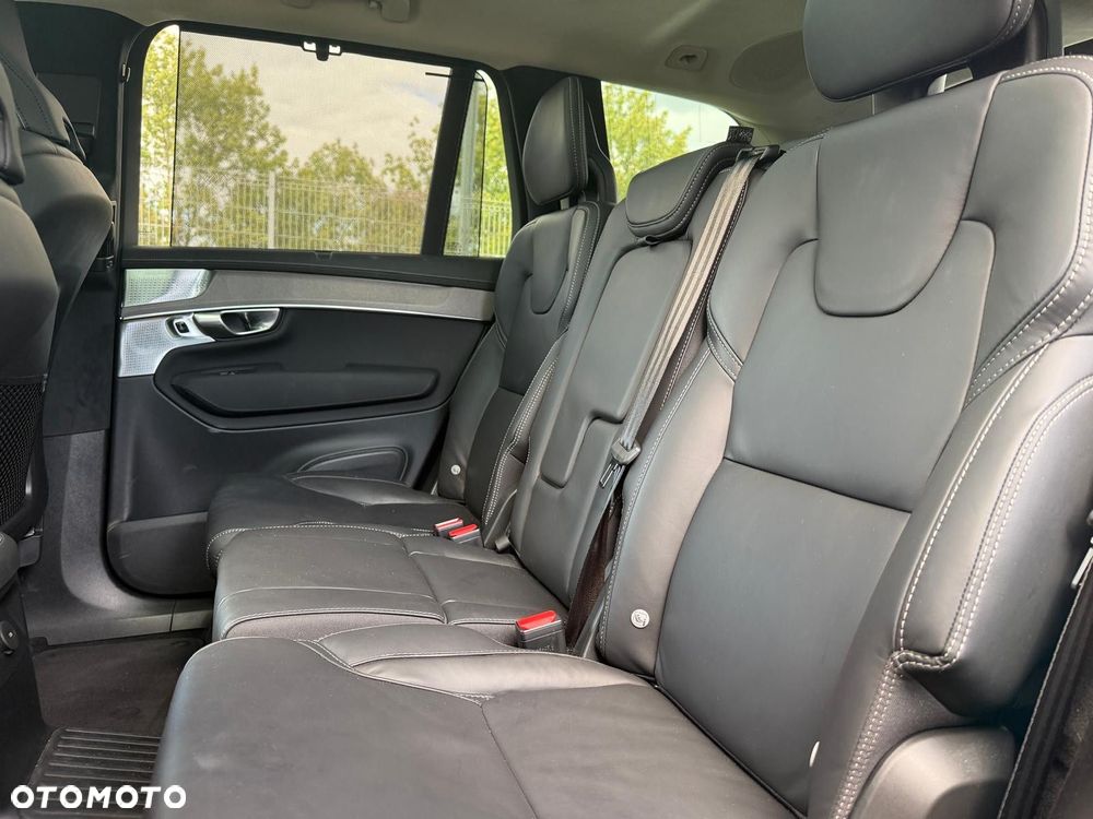 Volvo XC 90 - 36