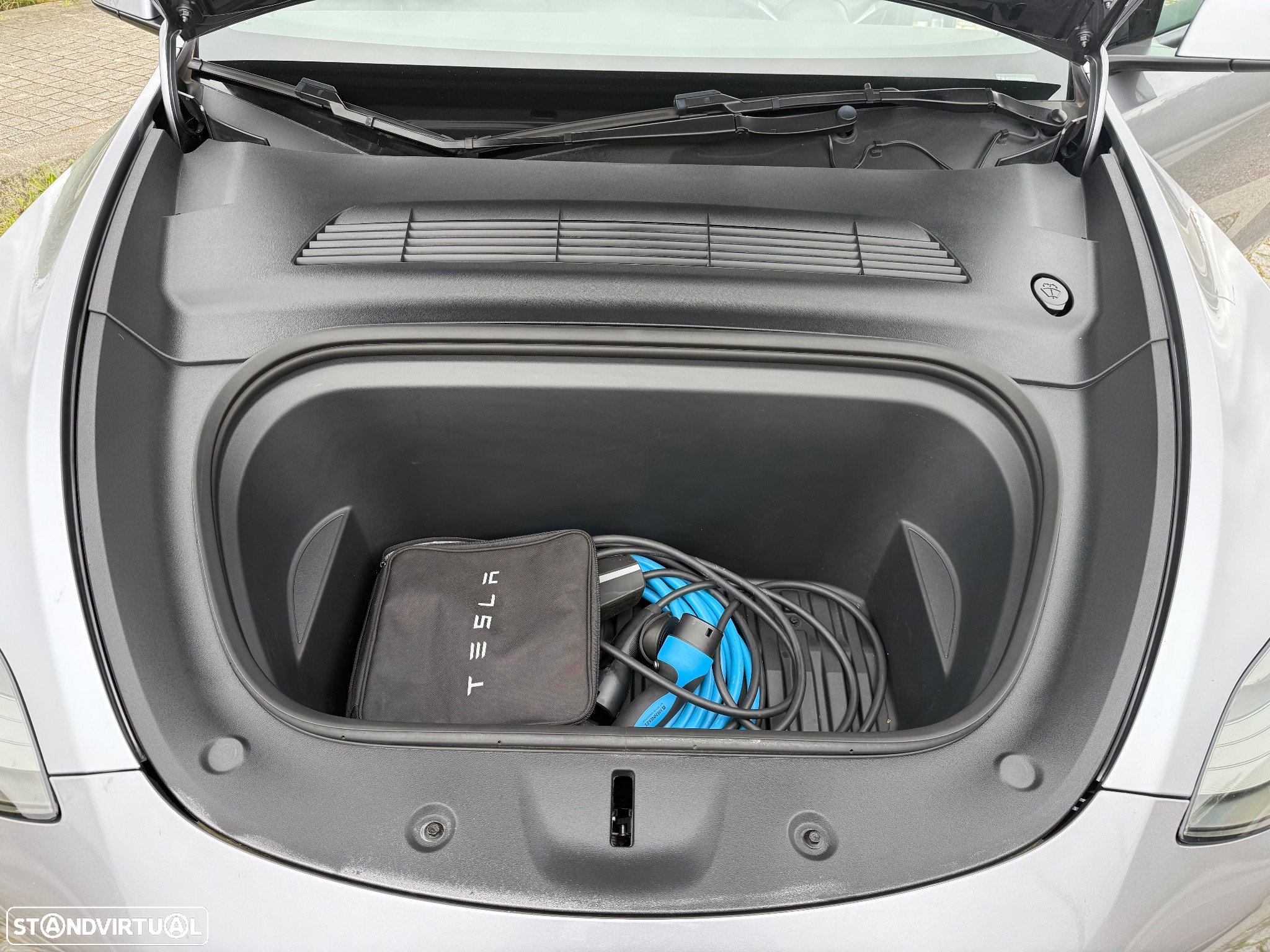 Tesla Model Y Long Range Tração Integral - 11