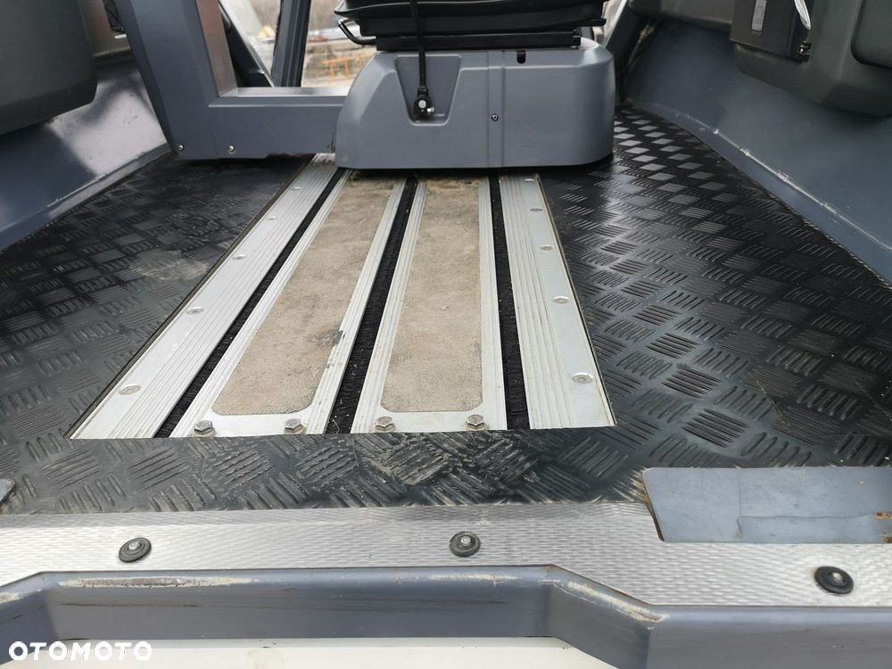 Dynapac CC4200C VI Walec Kombi Cummins 130 KM Mało Używany Jak Nowy! - 26