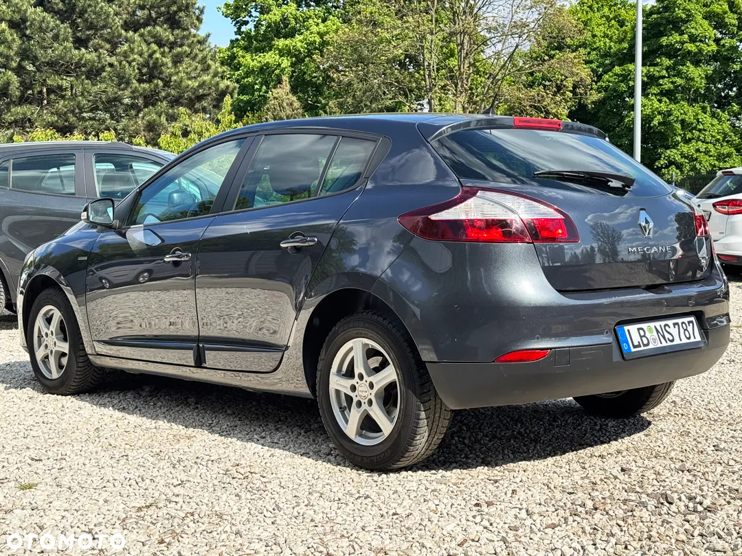 Renault Megane - 11
