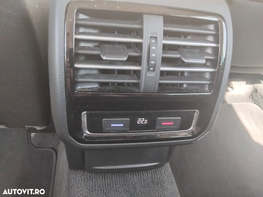 Volkswagen Passat Variant 2.0 TDI DSG (BlueMotion Technology) Comfortline - 13