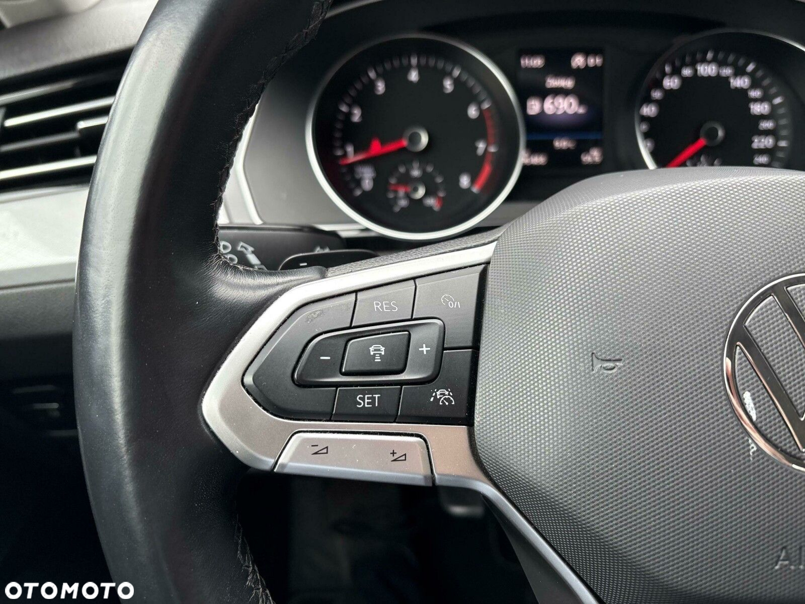 Volkswagen Passat 1.5 TSI EVO Business DSG - 13