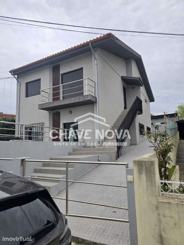 Moradia Isolada V4 em Milheiros, Maia - Grande imagem: 2/3