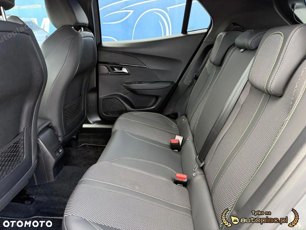 Peugeot 2008 - 14