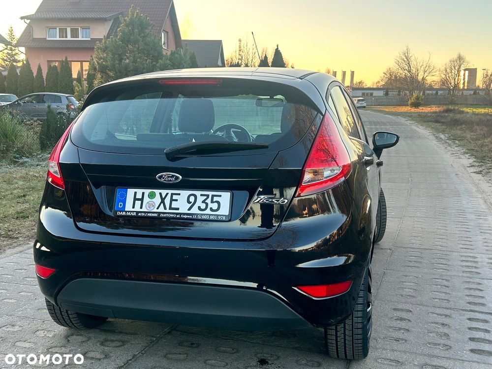 Ford Fiesta 1.25 Celebration - 5