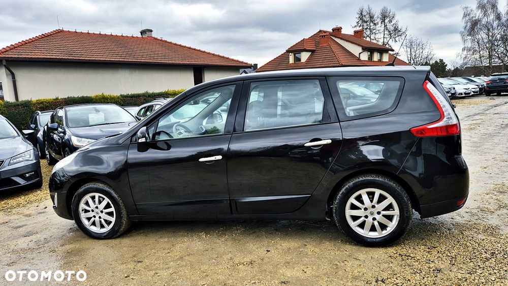 Renault Grand Scenic 2.0 16V 140 CVT Bose Edition - 22