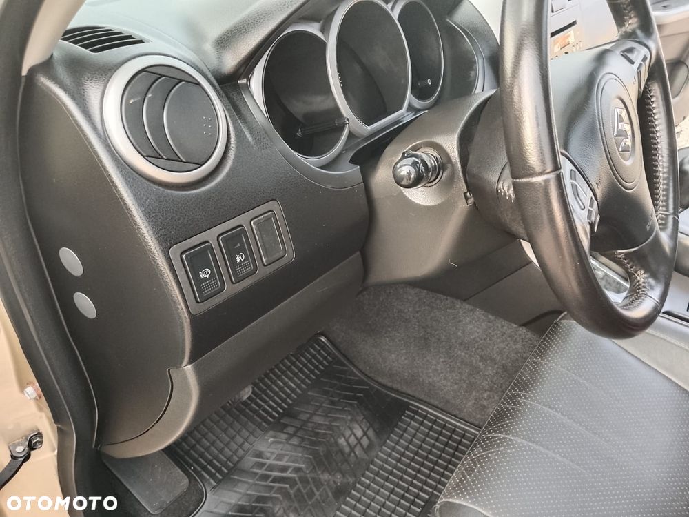 Suzuki Grand Vitara 2.4 Premium EU5 - 11