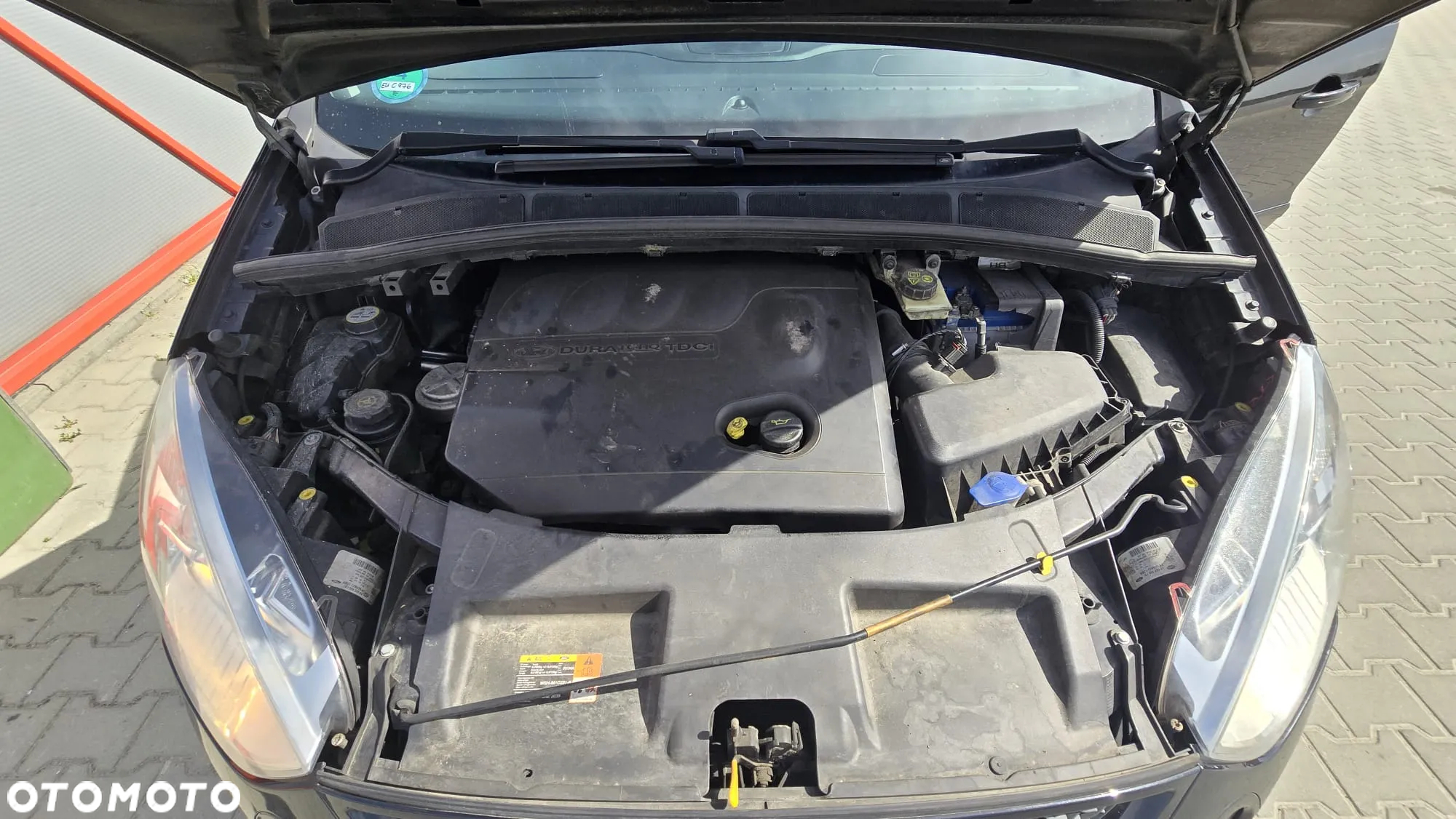 Ford S-Max - 16