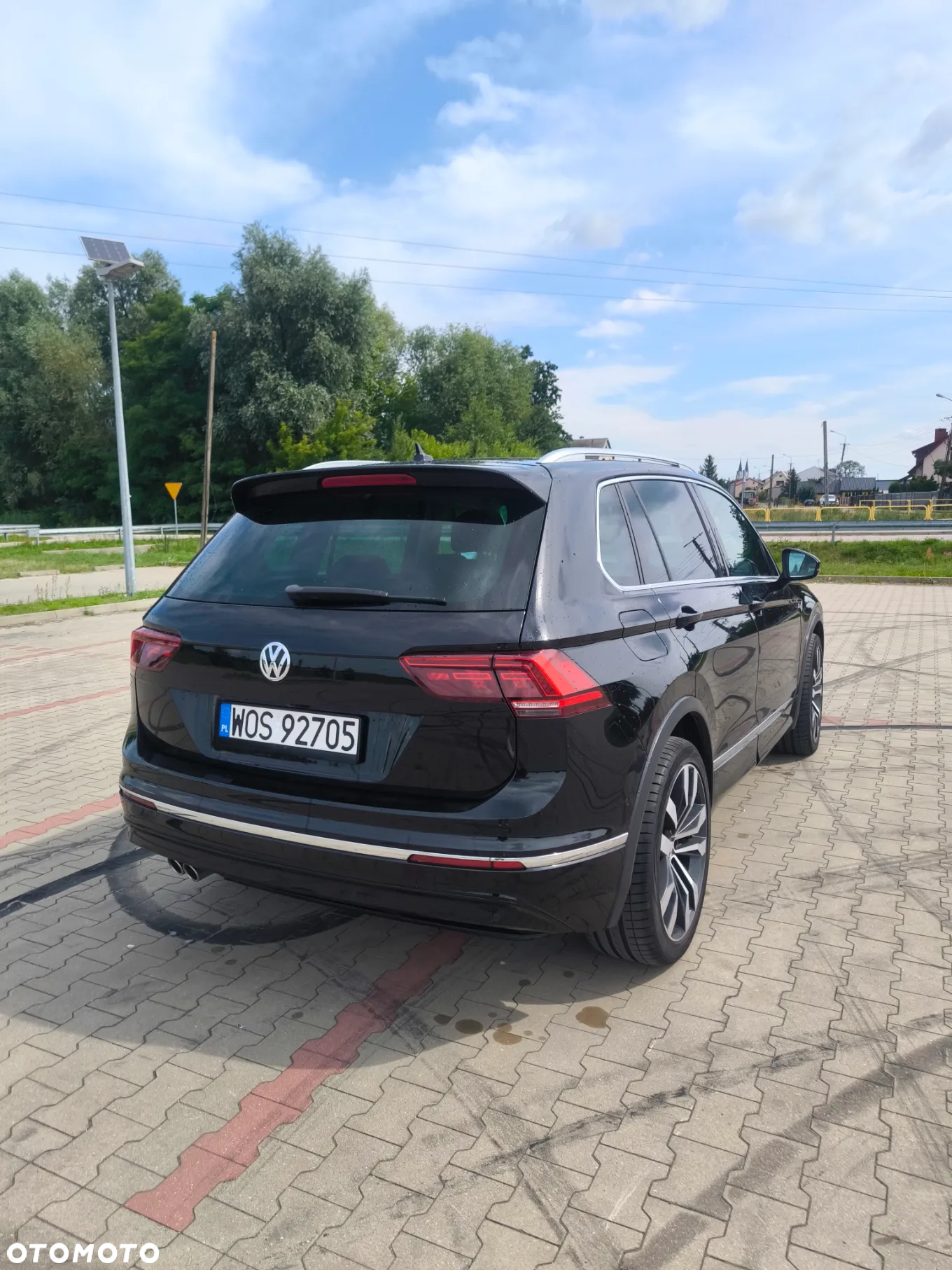Volkswagen Tiguan 2.0 TDI SCR 4MOTION (BlueMotion Techn.) DSG Highline - 13