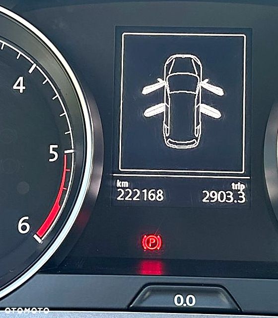 Volkswagen Golf - 9