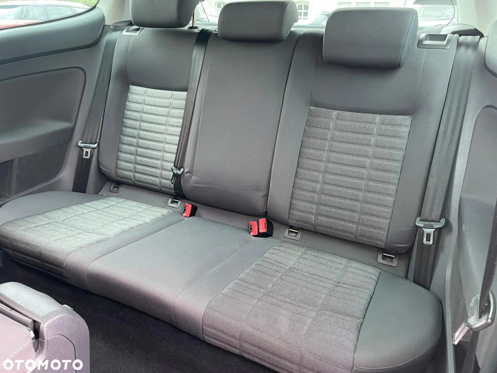Volkswagen Golf - 8