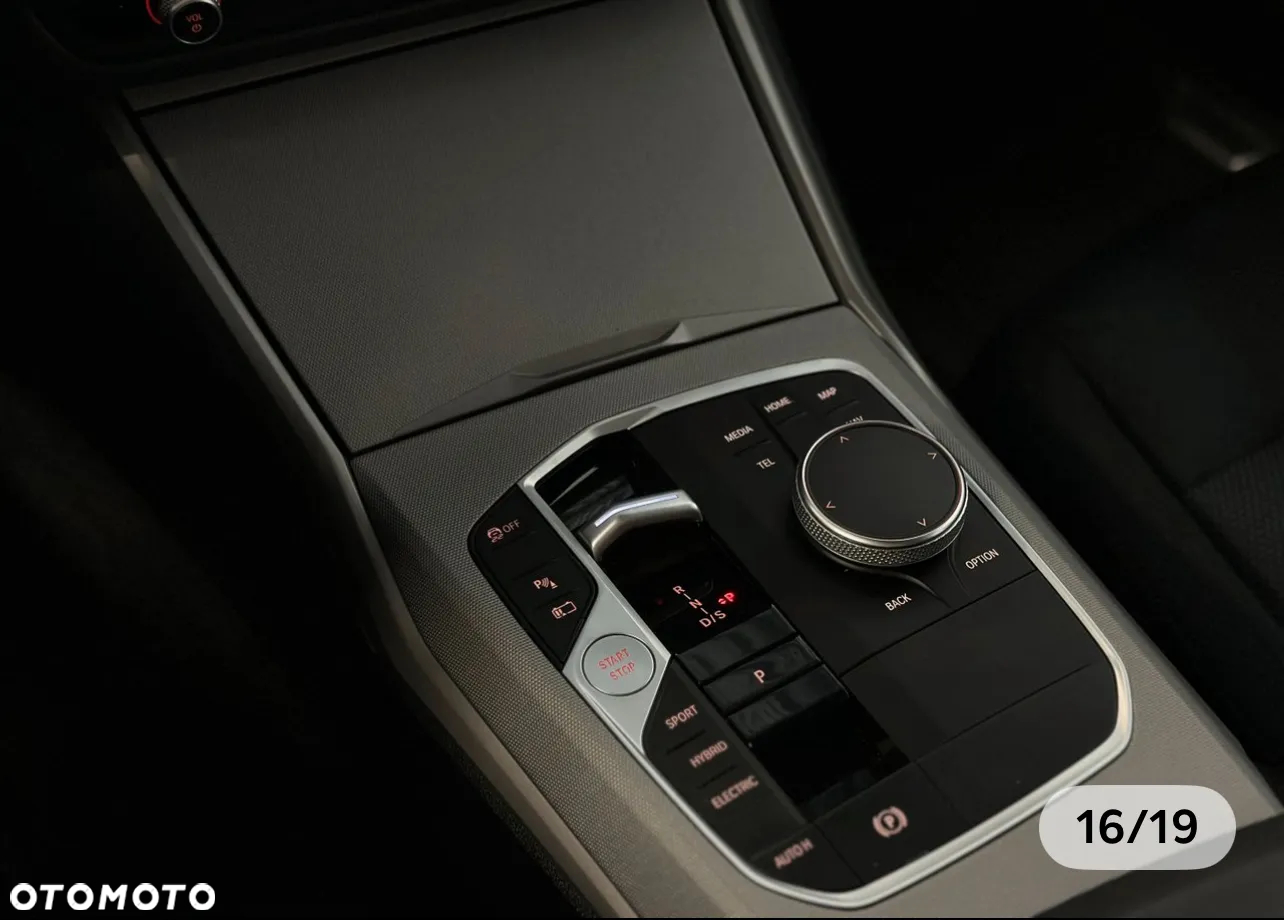 BMW Seria 3 ver-330e-sport-line - 10