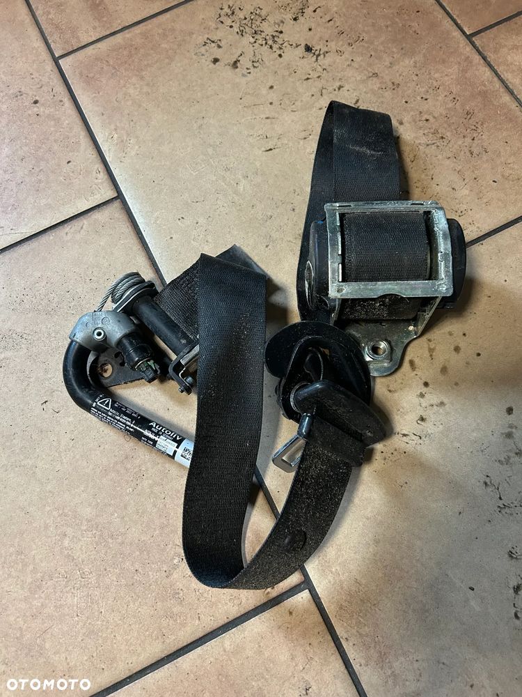 BMW F10 F11 PAS BEZPIECZEŃSTWA PRAWY PRZÓD 9164058 - 1