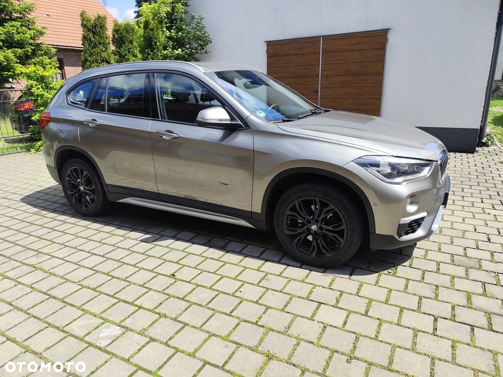 BMW X1 sDrive18i M Sport - 10