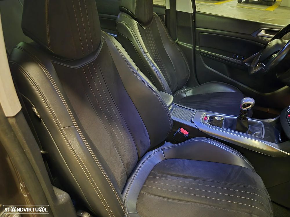 Peugeot 308 SW 1.6 e-HDi Allure - 39