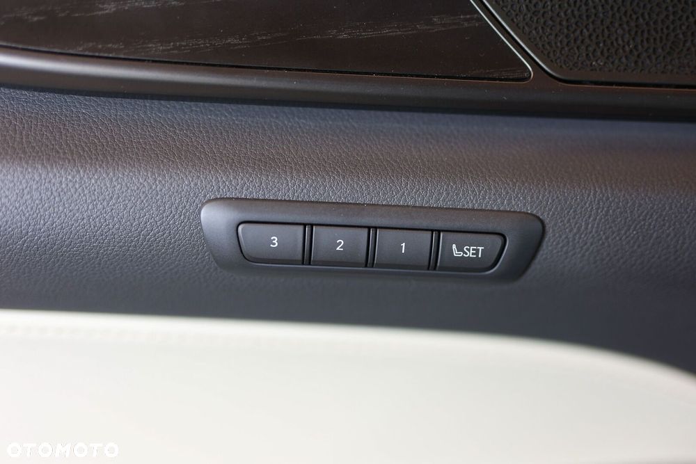 Lexus NX - 26