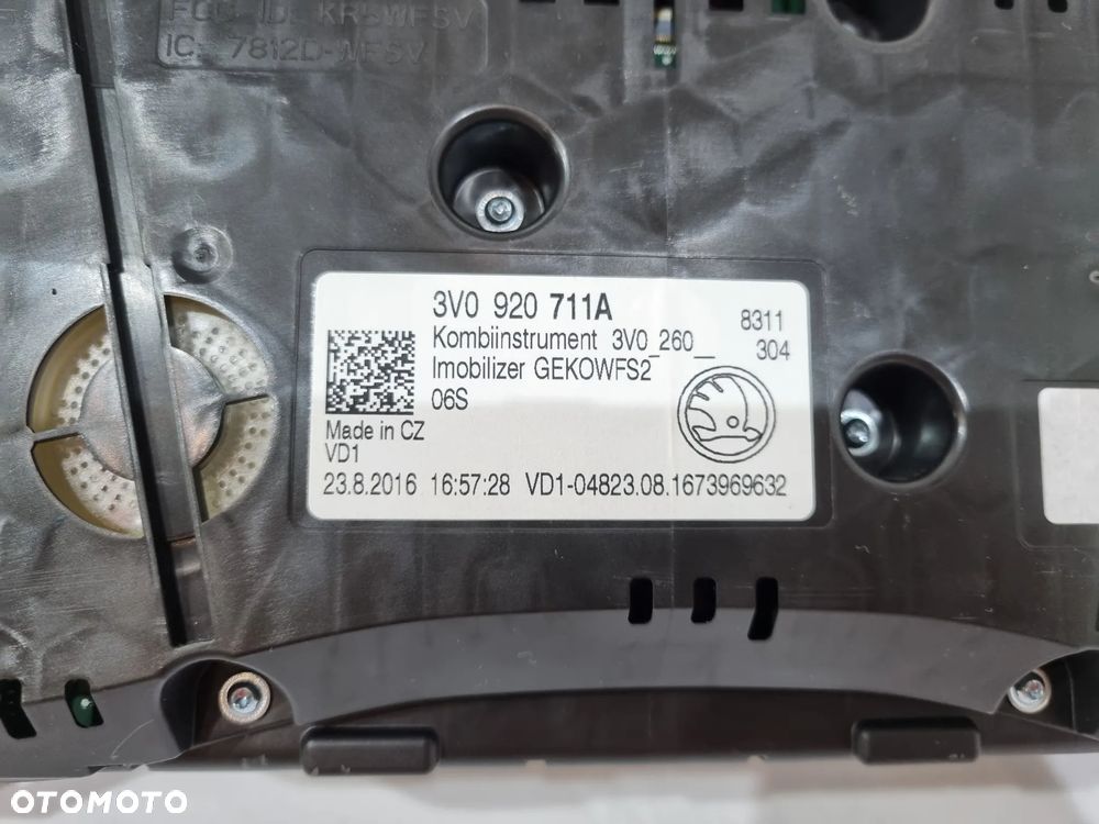 SKODA SUPERB III LICZNIK ZEGARY EUROPA 3V0920711A - 5
