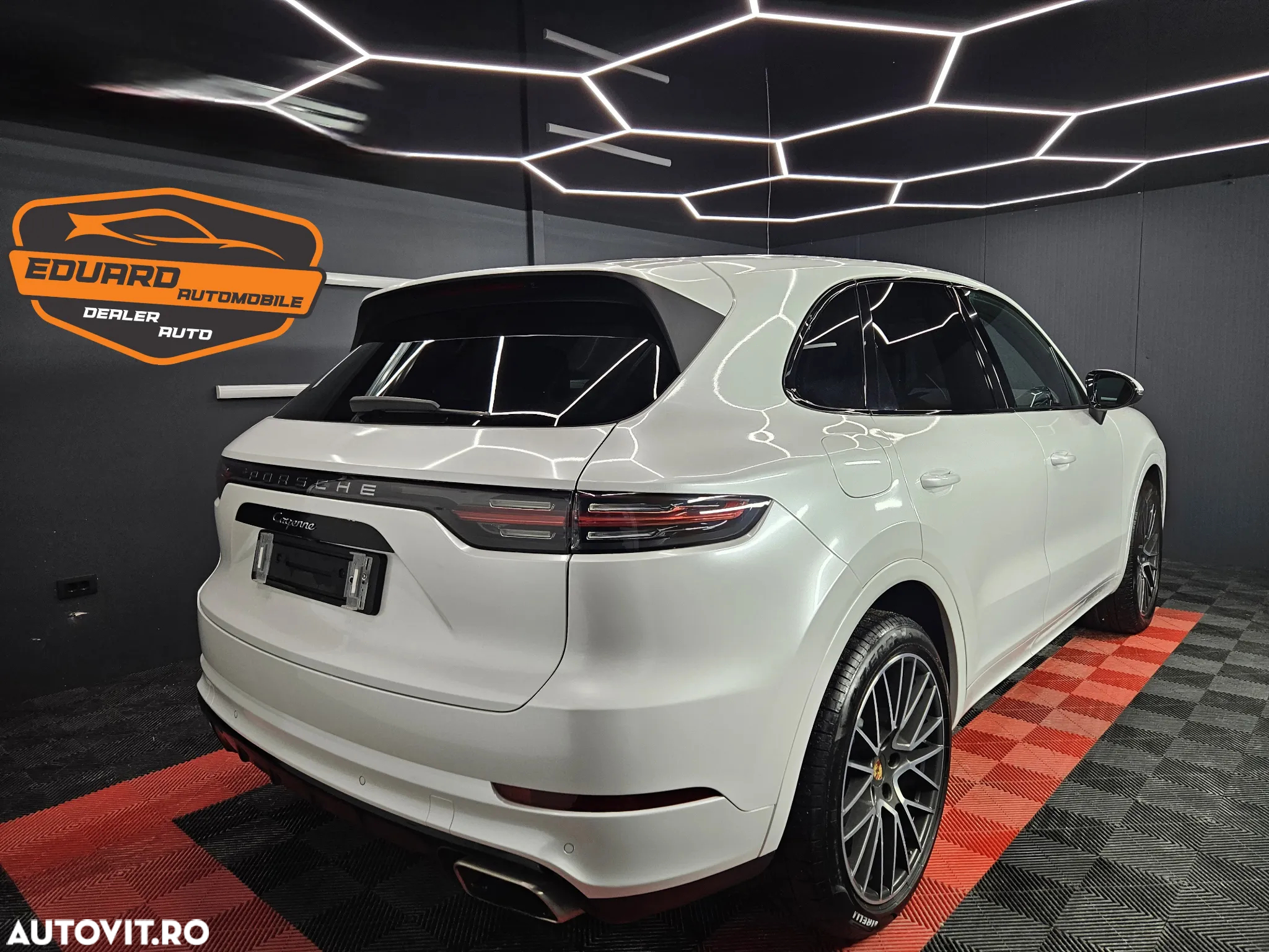 Porsche Cayenne Tiptronic S - 4