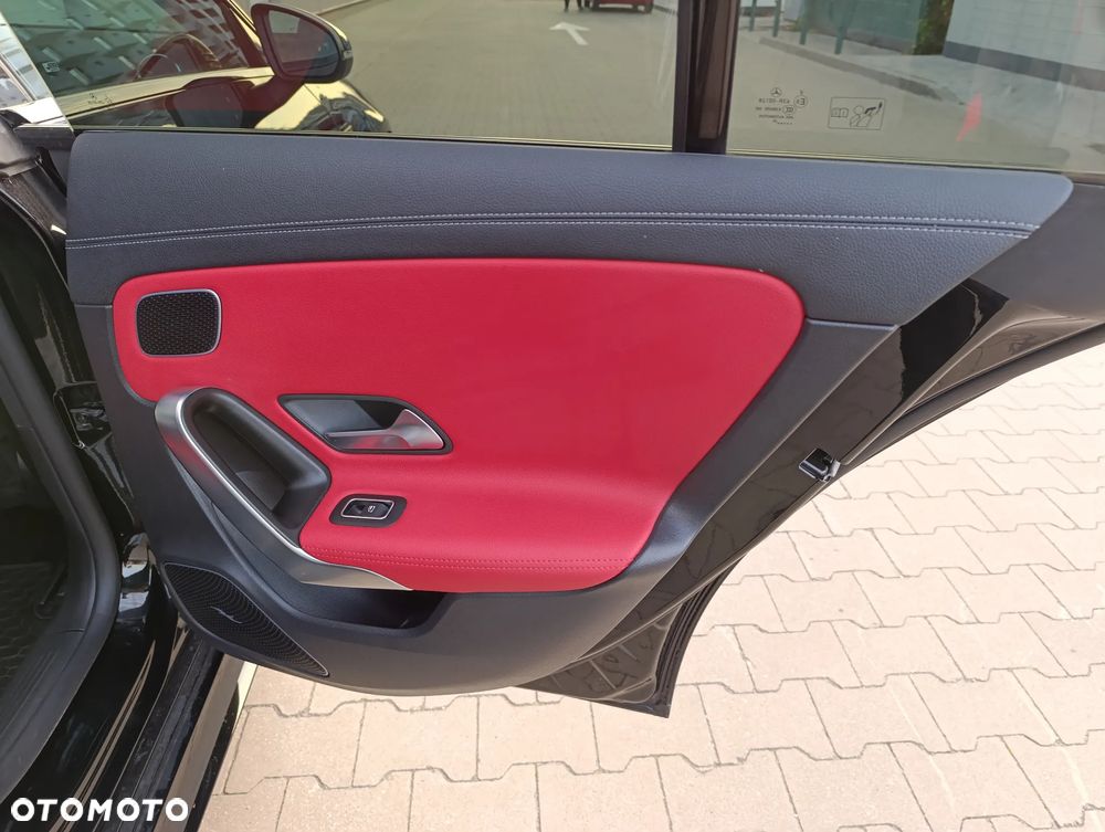Mercedes-Benz CLA AMG 45 S 4-Matic+ 8G-DCT - 20