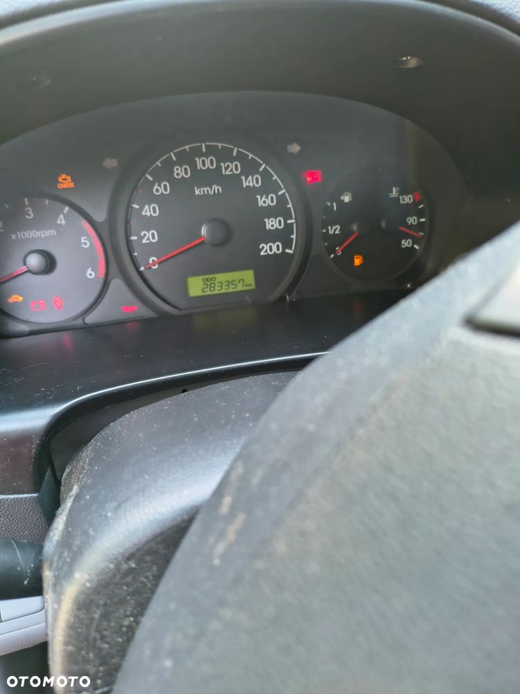 Hyundai H100 - 12
