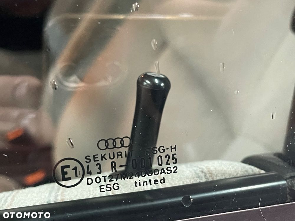 Audi 80 1.8 E - 23