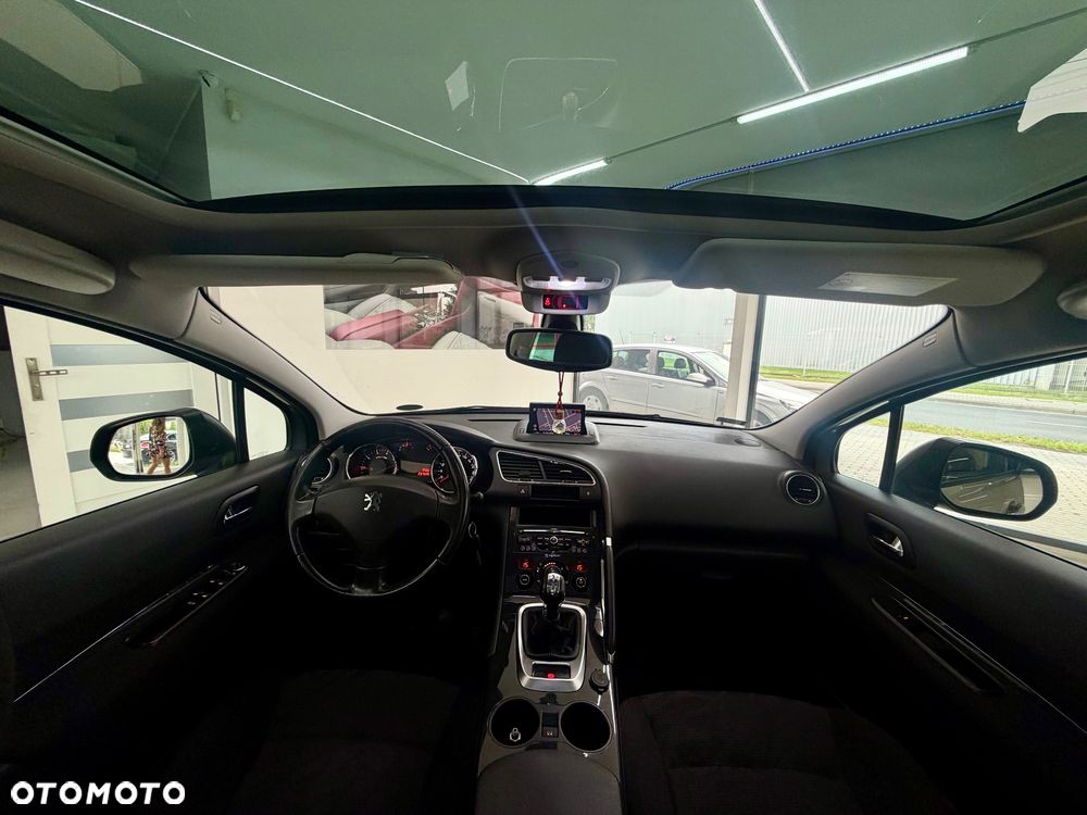 Peugeot 3008 1.6 Premium - 31