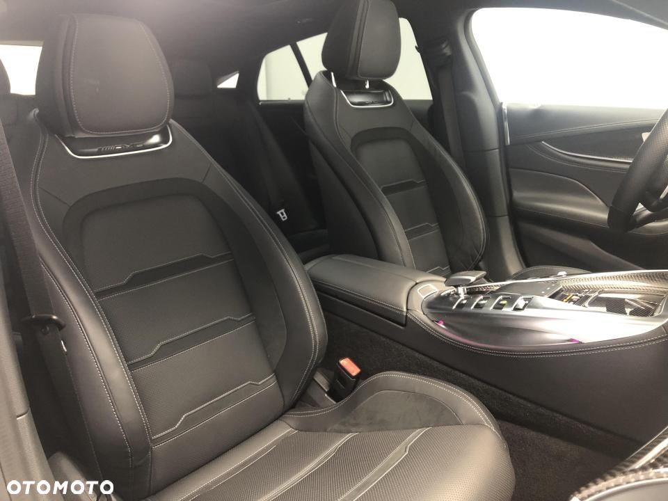 Mercedes-Benz AMG GT 43 4-Matic+ - 23