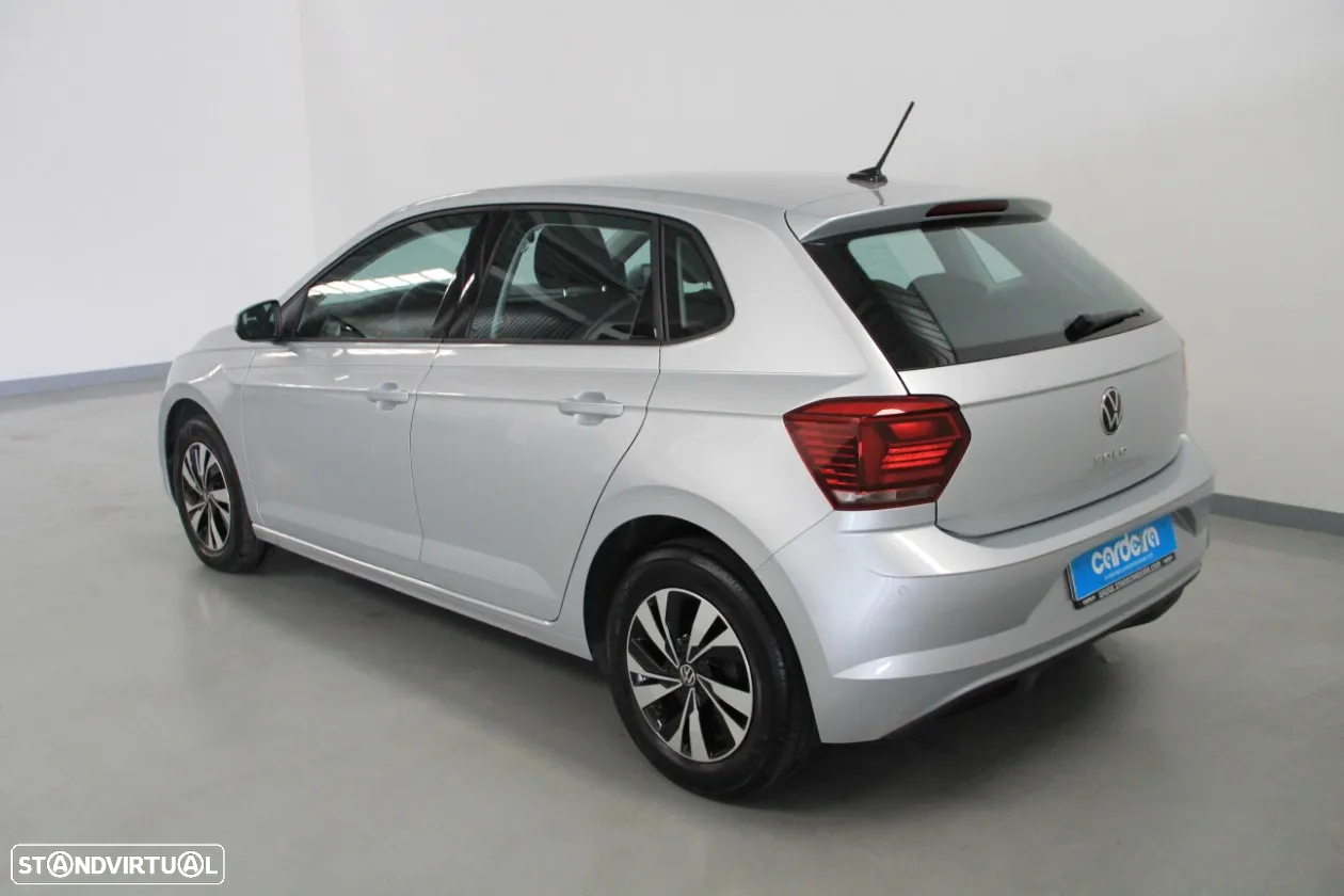 VW Polo 1.0 TSI Confortline - 4