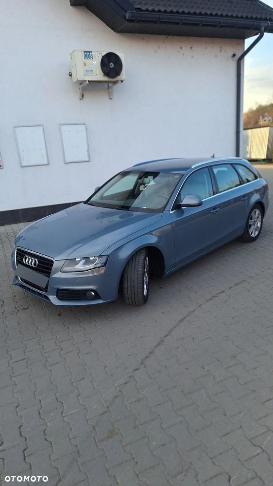Audi A4 Avant 3.0 TDI DPF quattro Ambiente - 6