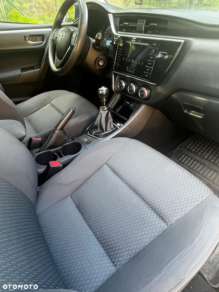 Toyota Corolla 1.33 Active - 6