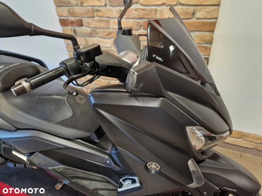 Yamaha X-max - 33