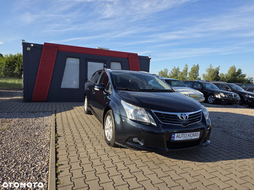 Toyota Avensis 2.0 D-4D Executive - 40