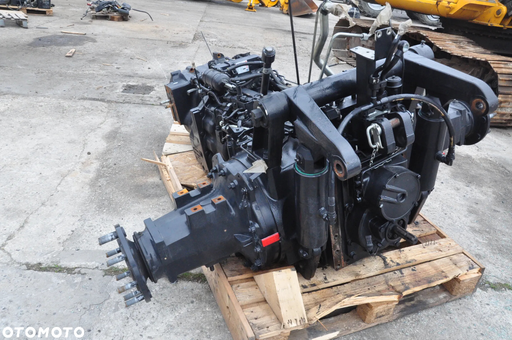 MOST WOM SKRZYNIA BIEGÓW DEUTZ FAHR 6160 - 5