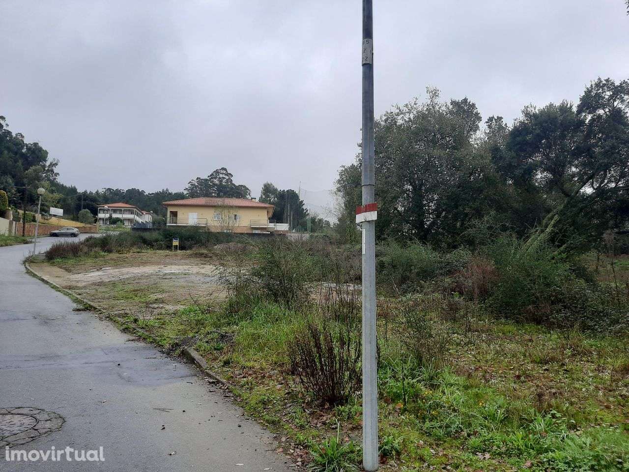 Terreno, 860 m², Fornelos e Queijada - Grande imagem: 4/7