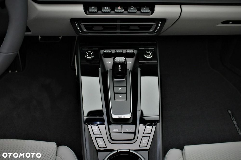 Porsche 911 - 23