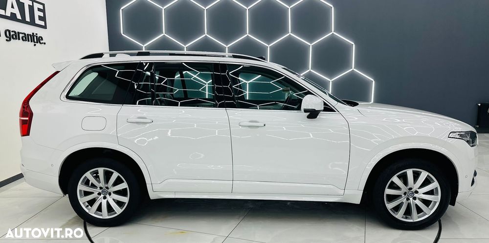 Volvo XC 90 D5 AWD Geartronic Momentum - 35