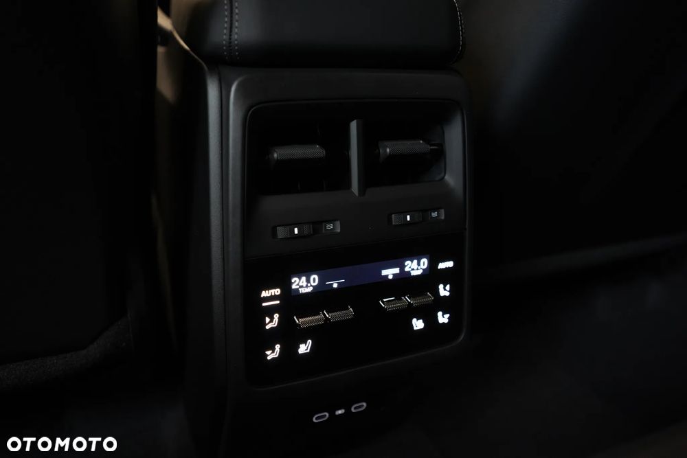 Porsche Macan ver-turbo-100kwh - 33