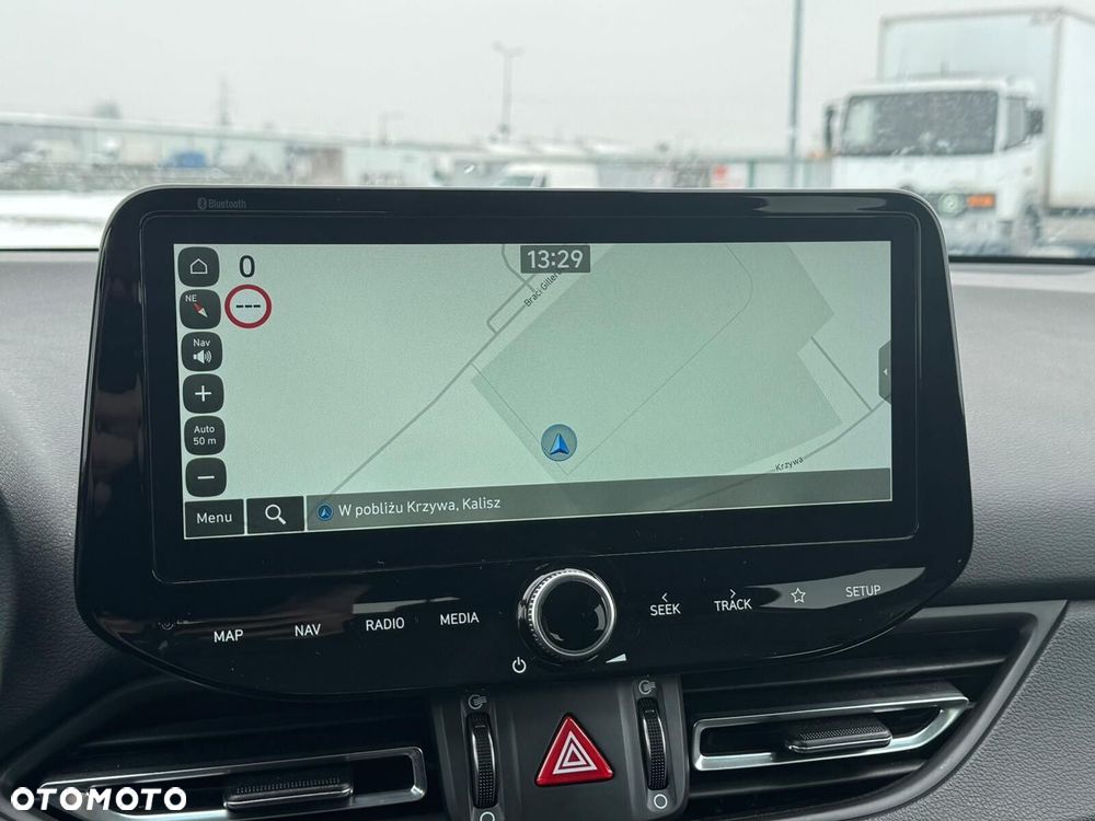 Hyundai i30 1.5 T-GDI 48V Executive - 23