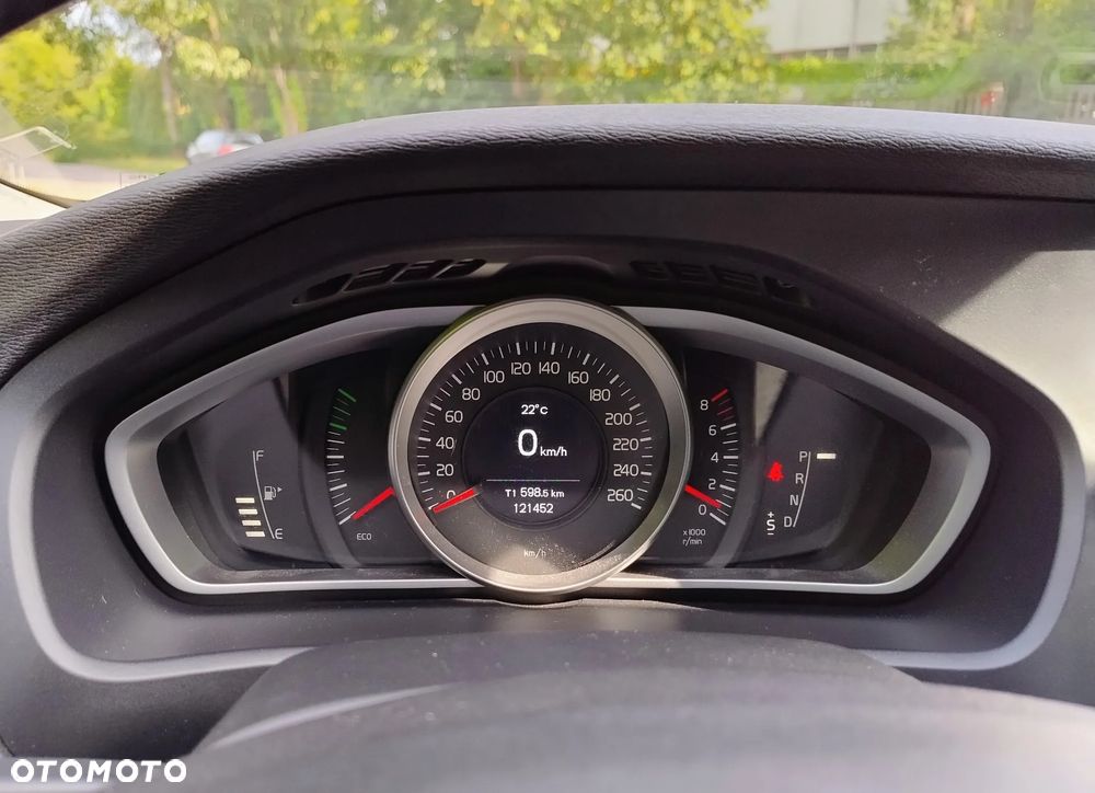 Volvo V40 Cross Country T4 AWD Kinetic - 5