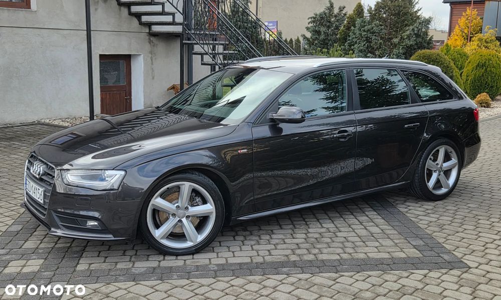 Audi A4 Avant 2.0 TDI DPF S line Sportpaket - 31