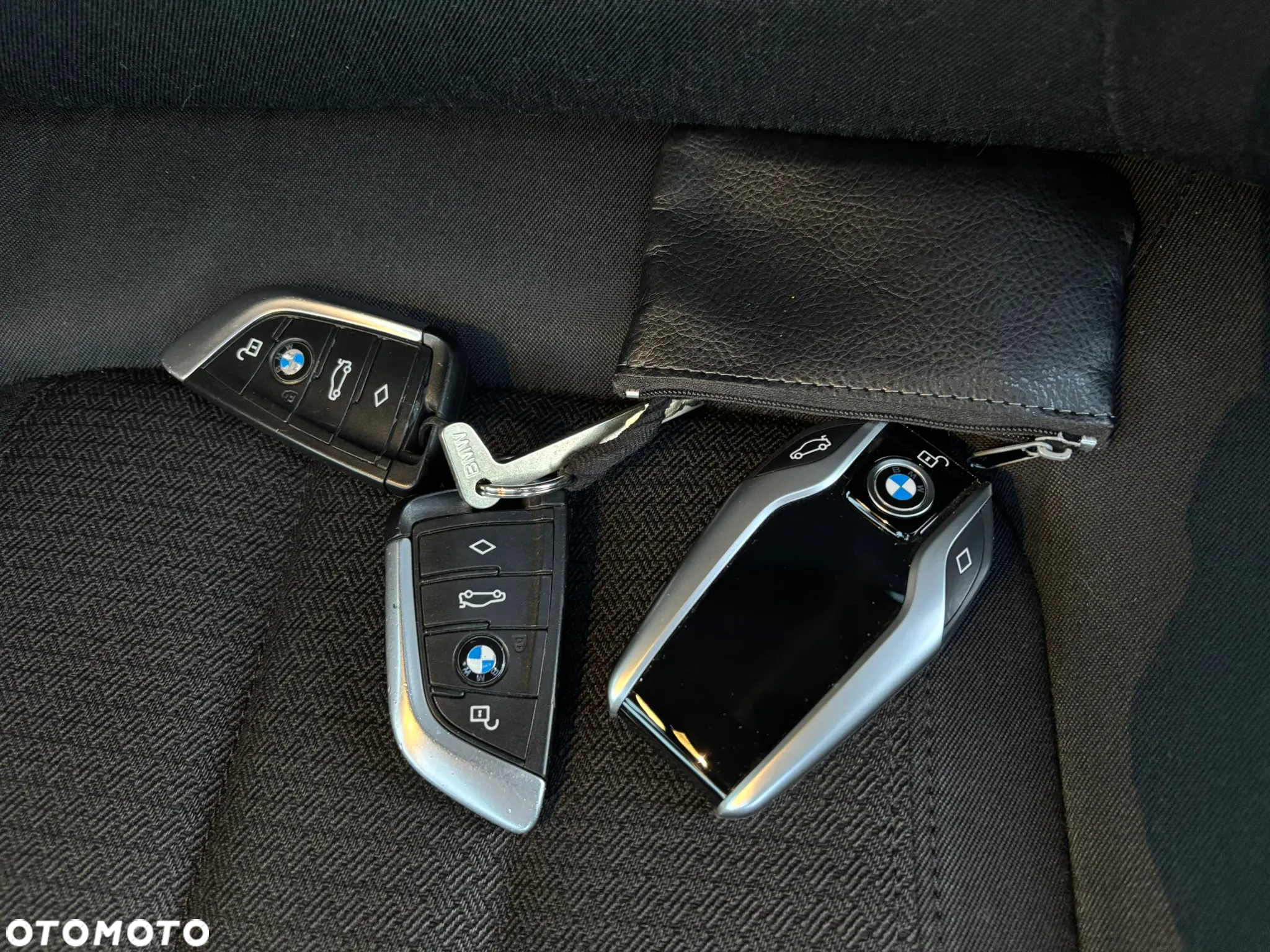 BMW Seria 5 520d xDrive - 26
