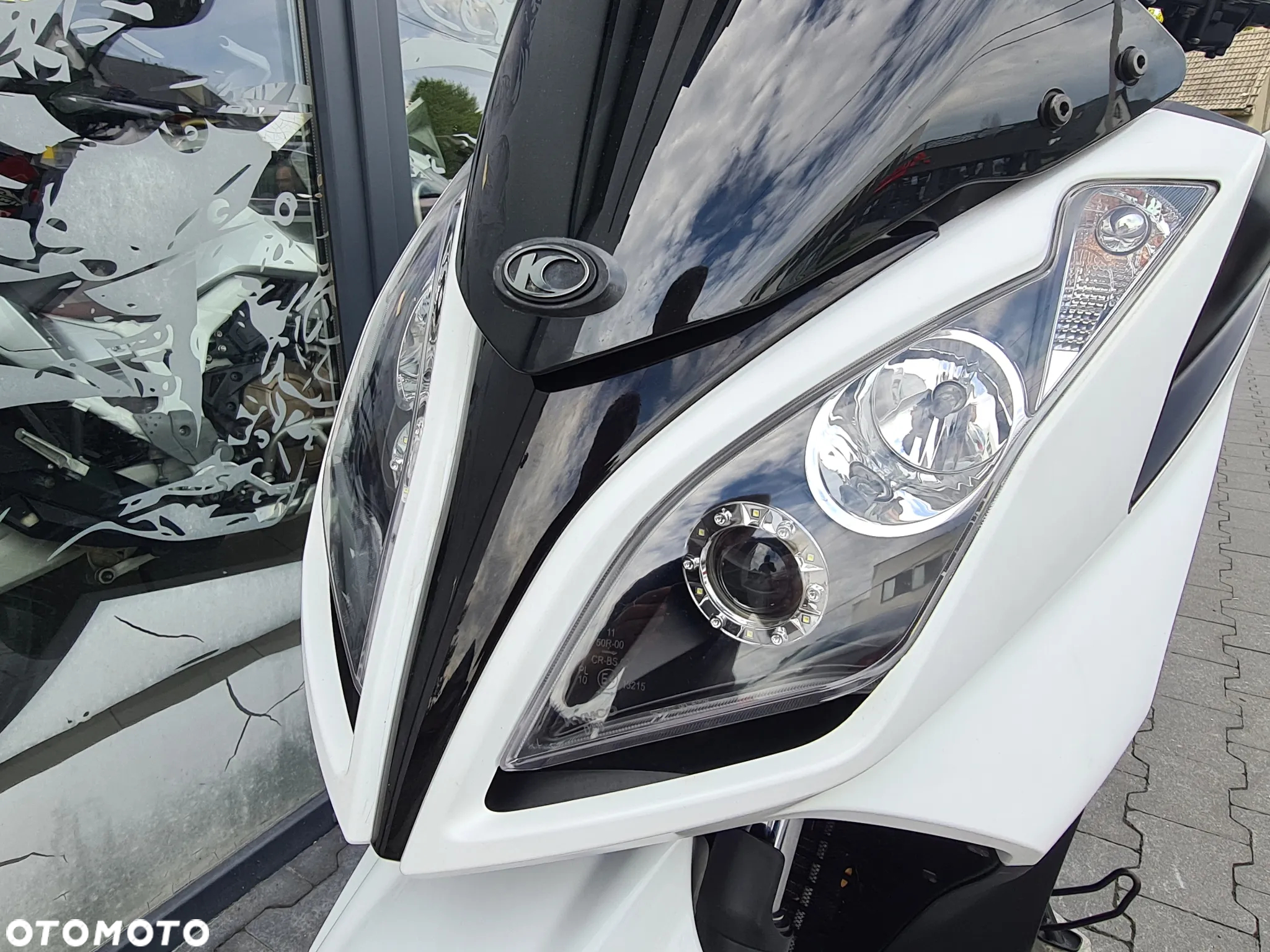 Kymco Downtown - 8