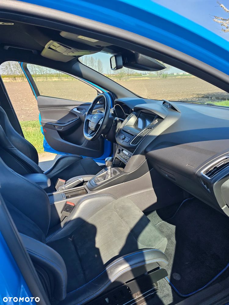 Ford Focus 2.3 EcoBoost RS - 13